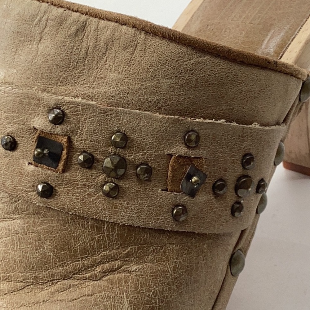 Pelle Moda Beige Leather Studded Mules - Picture 12 of 13